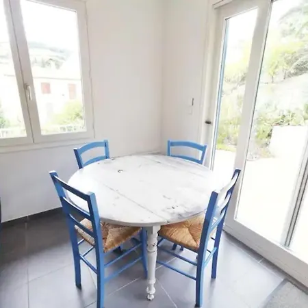 Duplex La Maison Bleue T2 Au Calme Avec Terrasse アパート