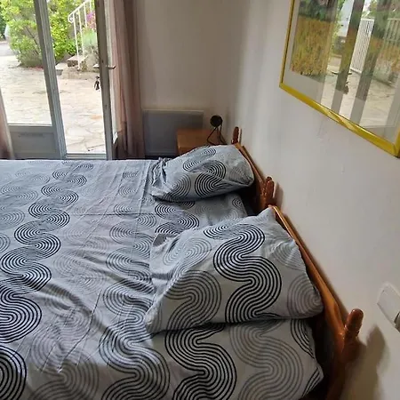 Duplex La Maison Bleue T2 Au Calme Avec Terrasse アパート コリウール