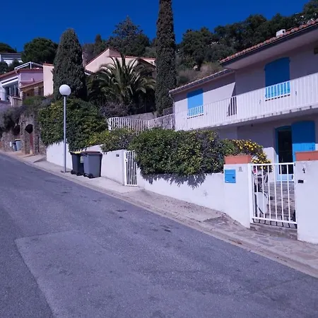 Duplex La Maison Bleue T2 Au Calme Avec Terrasse コリウール